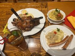 -申德勒加油站餐厅(三里屯北小街店)