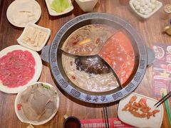 奔驰锅-大话三城重庆火锅(万科天誉店)