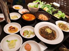 -韩屋韩国料理(天山路店)