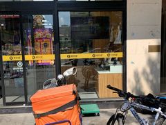 -便利蜂(河东区十一经路68号店)