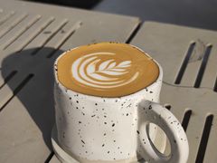 -UNI UNI(环亚凯瑟琳店)