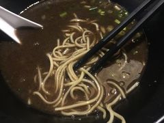 -一豚轩·烧鸟·豚骨拉面(五四路店)