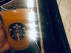 -星巴克臻选(惠州华贸天地1楼店)