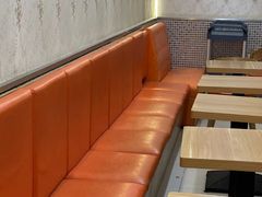 -白玉兰食品甜凤店(合生汇店)