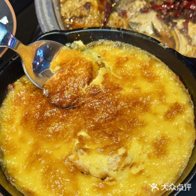 成都春熙路吃花傲天少爷钦点的烤鱼！！！