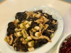 鱼香肉丝-付掌柜在成都·热炒砂锅集(金禾店)