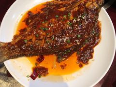 -霄汉牛三鲜湖北砂锅菜(万松园2店)