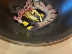 -王老六铁锅炖鱼(华阳路店)