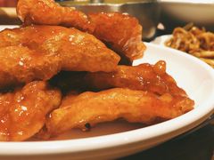 锅包肉-圣河湾虾饺美食(站前店)