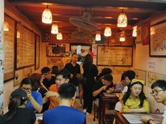 等位区-玫瑰甜品(文明路店)