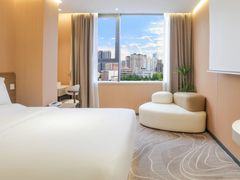 -幸栖洞穴设计酒店(成都春熙路店)