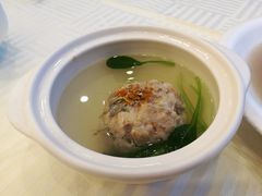 蟹粉狮子头-怡园饭店-餐厅(四望亭店)