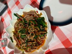 -洪霞餐馆·川菜·鲜货现炒(两江春城店)
