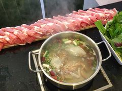 -鼎盛山海火锅(北戴河刘庄夜市老虎石浴场店)
