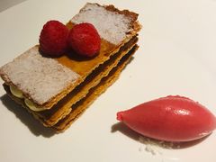 法式拿破仑佐树莓冰淇淋-Le Bistrot de Racine