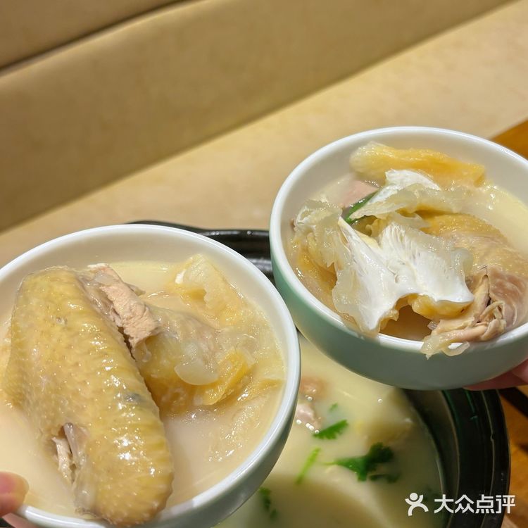 感谢佛山本地人带路！真的好好吃啊……[流泪]