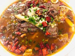 水煮牛肉-吉源大排档·鱼生·海鲜(烧烤彩印厂店)