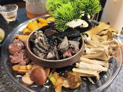 -一善菌·云南菌汤·云南菜(银泰城店)