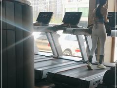 -健龙森俱乐部·游泳·健身·羽毛球综合体育馆