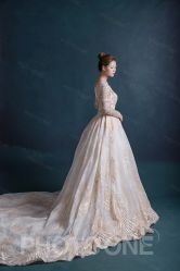 -MISS MIA 婚纱品牌馆