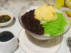 猫山王榴莲红豆煎蕊-关夫人餐厅(阳光广场店)