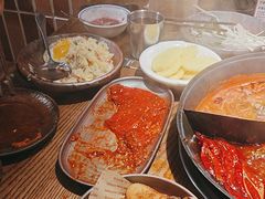 -巴卤社老火锅(财富店)