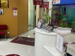 -雅悦齿科(顾村公园店)