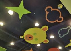 -天空之城家庭互动游乐场