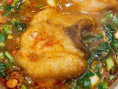 -肖肖酸萝卜鱼火锅(总店)