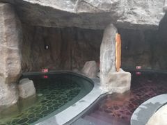 -裕龙汤泉