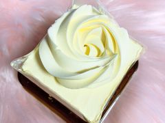 -红宝石·鲜奶小方(长阳店)