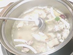 -喃喃椰·糟粕醋·椰子鸡火锅(七堡花园店)