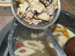 -蘑界·野生菌火锅(深业上城店)