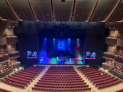 -交通银行前滩31演艺中心