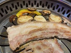 -木槿花韩式炭烤·熟成肉工坊(孙文东路店)