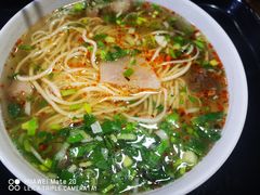 -陇上全荟兰州传统牛肉面(延吉路店)