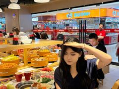 -新天地购物公园(亚泰大街店)