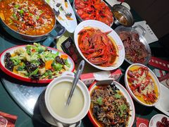 -叶派龙虾•招牌香辣蟹·海鲜(中海国际店)