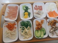 -建新园过桥米线(金碧广场店)