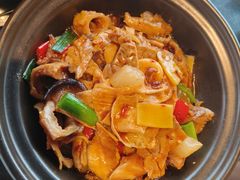 -牛头鱼庄·地道广西菜(西明店)