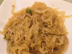 -鹤乡东北菜(崮山路店)