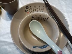 -大城小院饭店(博隆广场虹桥店)