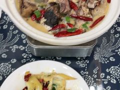 -记忆湘菜馆(芙蓉镇店)