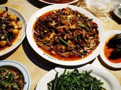-江湖黑大兔(杨家坪店)
