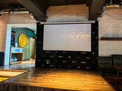 -JINNS锦时 steak&pizza(浸信会礼拜堂旧址店)