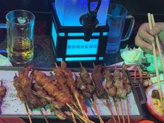 -路边边.炒菜烧烤.音乐餐厅(良乡长虹店)