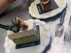 -W COLLECTIVE  DESSERT SHOP