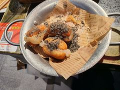 -宽板凳老灶火锅(台湾街店)