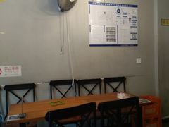 大堂-回·龙虾铺·盆盆蟹·烧烤大排档(回龙观店)