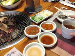 -草家酱蟹炭火烤肉店(珲春南路一店)